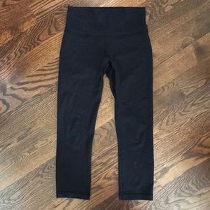Lululemon wunder under hi rise crops
